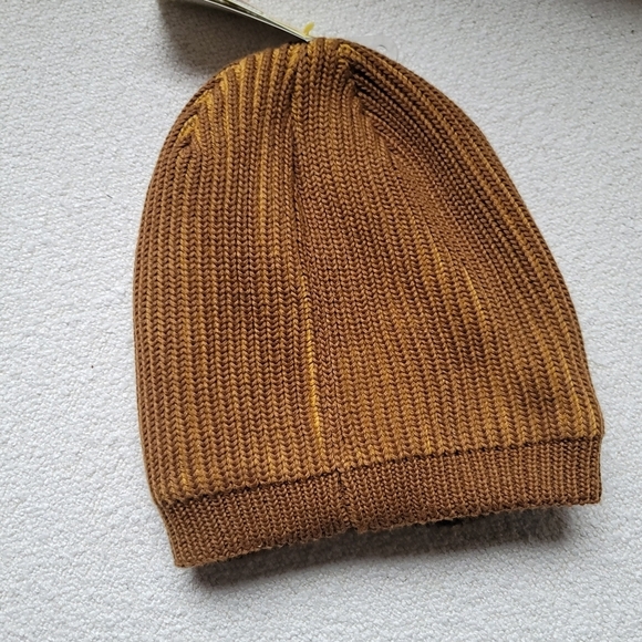 All in Motion, Ribbed Fleece Lined Beanie, Khaki, One Size Fits Most (Youth) - Picture 2 of 4